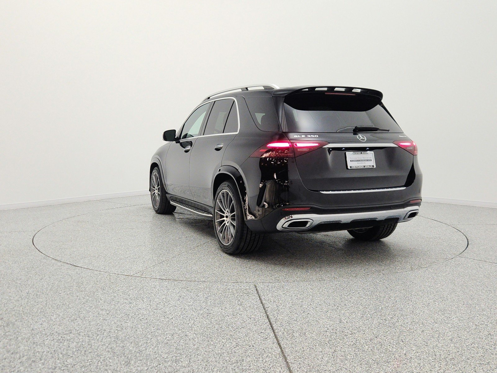 Used 2024 Black Mercedes-Benz GLE 350 4MATIC® SUV image 7