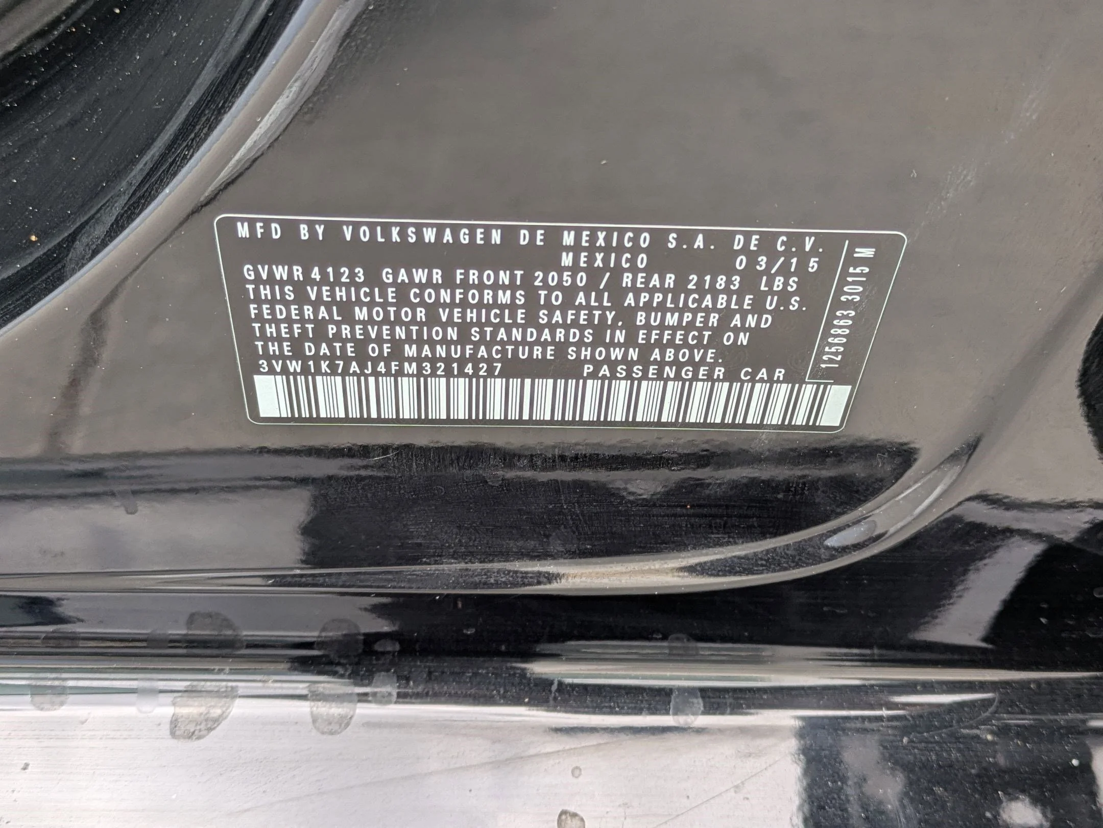 Used 2015 Black Volkswagen 2.0L Base image 31