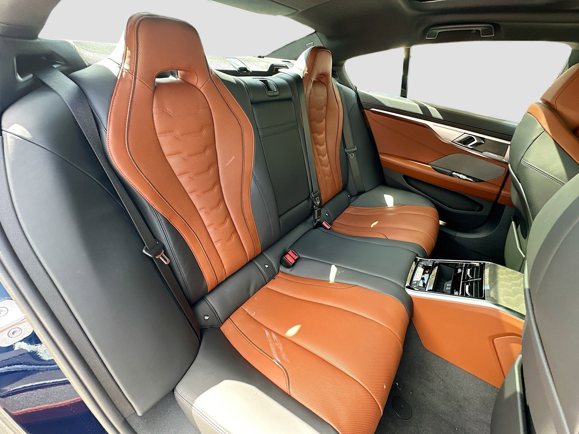 2026 BMW 8 Series 840i - Photo 23