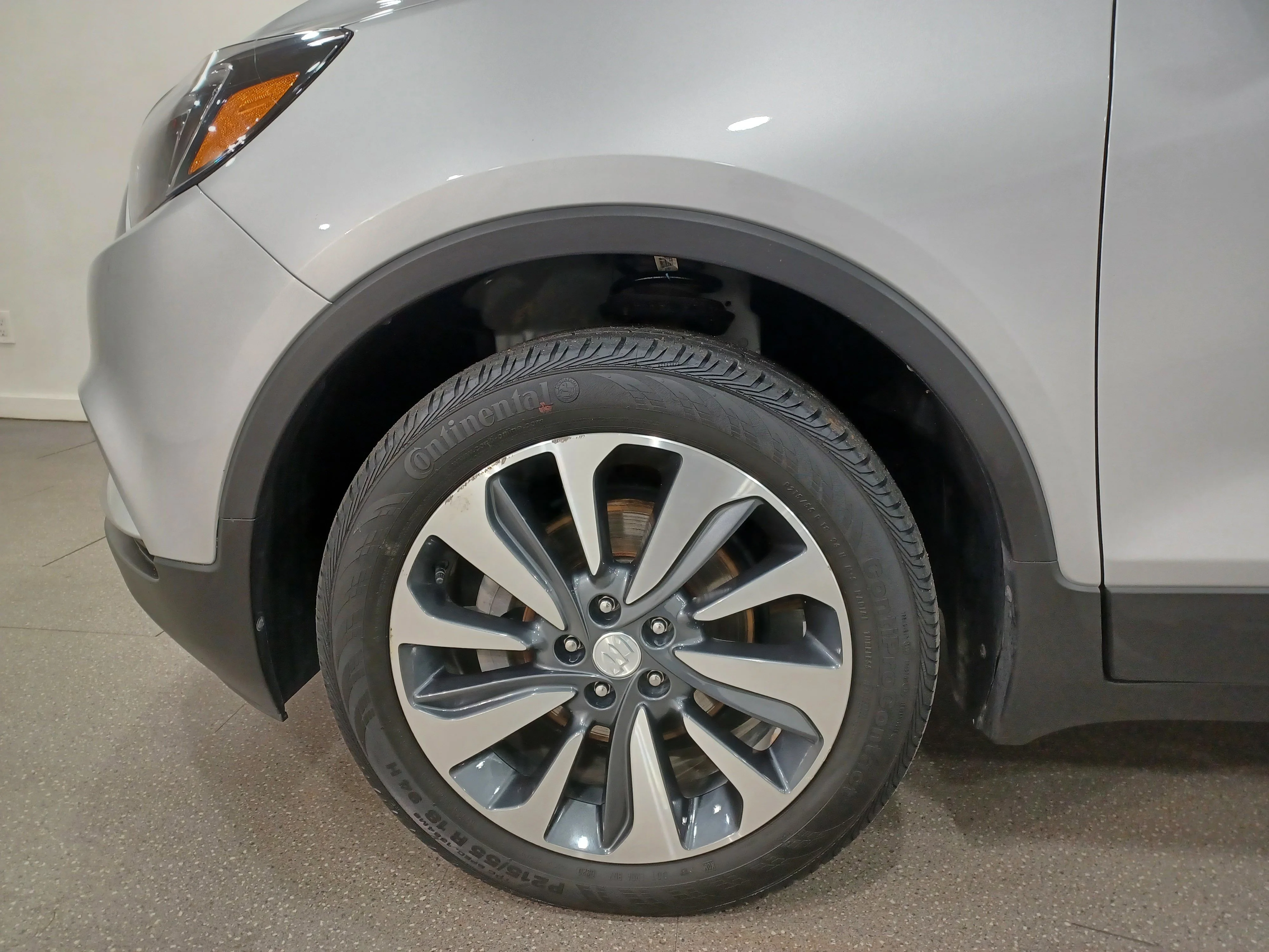 Certified Used 2021 Quicksilver Metallic Buick Preferred*Remote Start | Blind Spot Detection | Park Assist | Roof Rails image 18