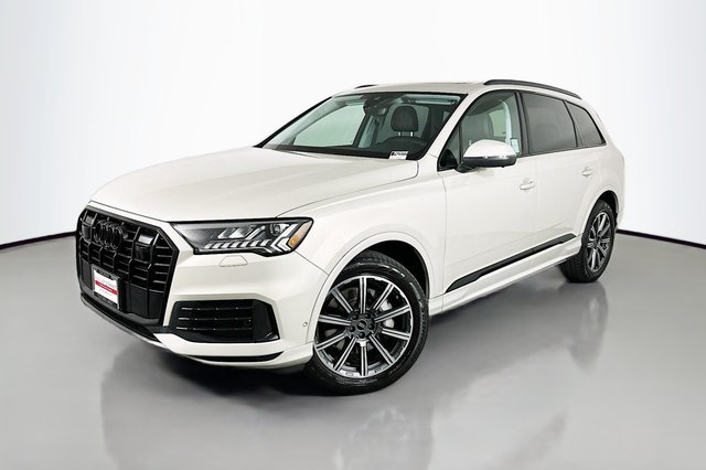 2023 Audi Q7 Premium Plus