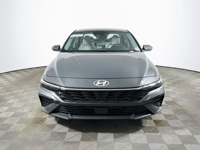 New 2026 Hyundai ELANTRA Limited