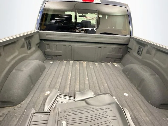 Used 2025 Blue Metallic Ford King Ranch image 28