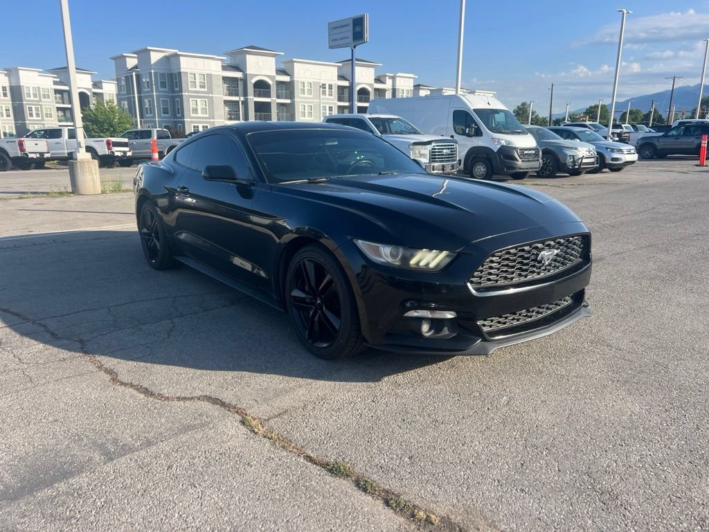 Used 2015 Black Ford EcoBoost image 2