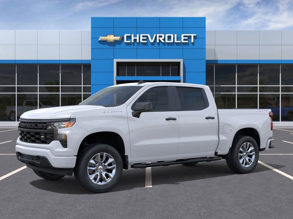 New 2025 Chevrolet Silverado 1500 Custom 4D Crew Cab