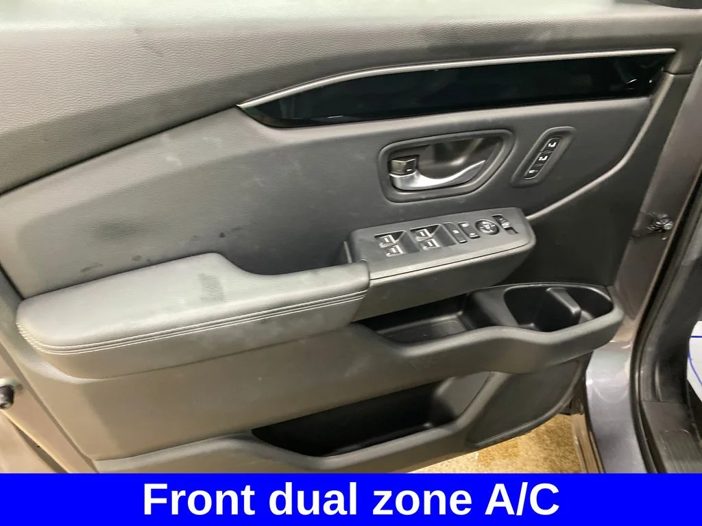 Used 2025 Gray Honda EX-L image 8