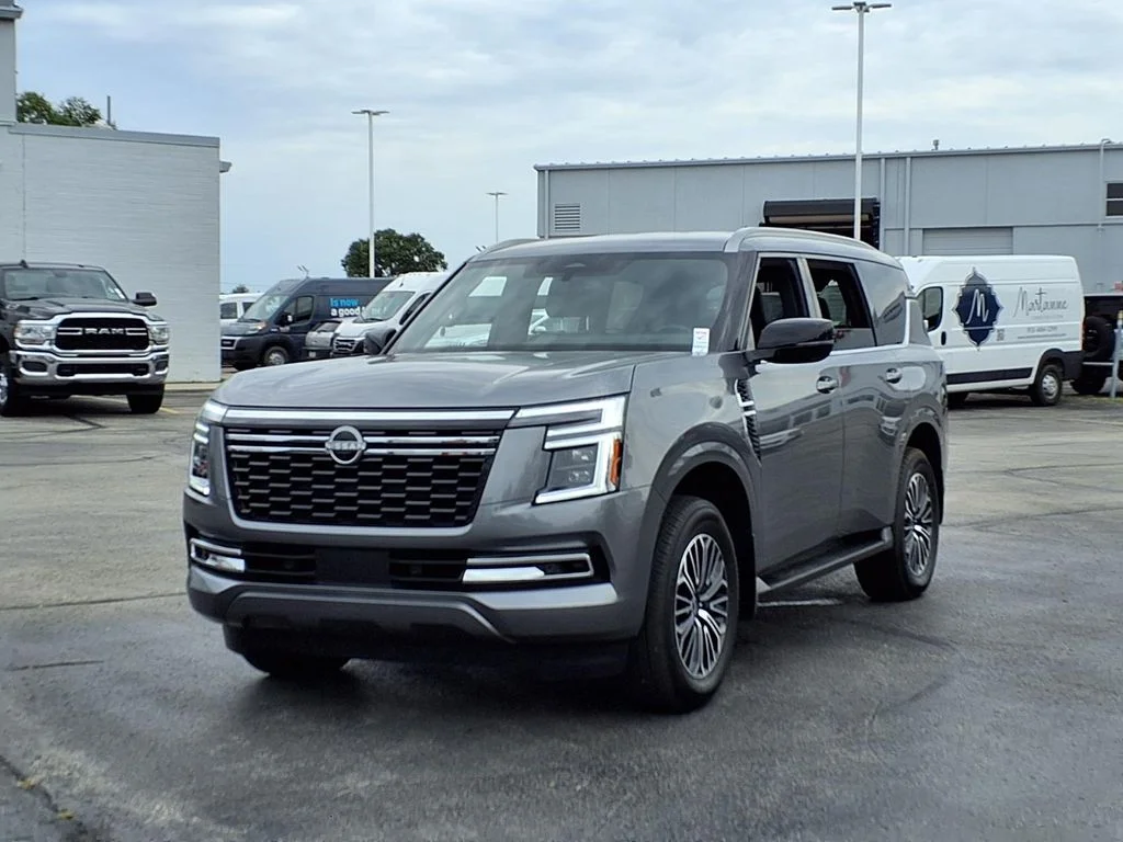 Used 2026 Gray Nissan SL image 2