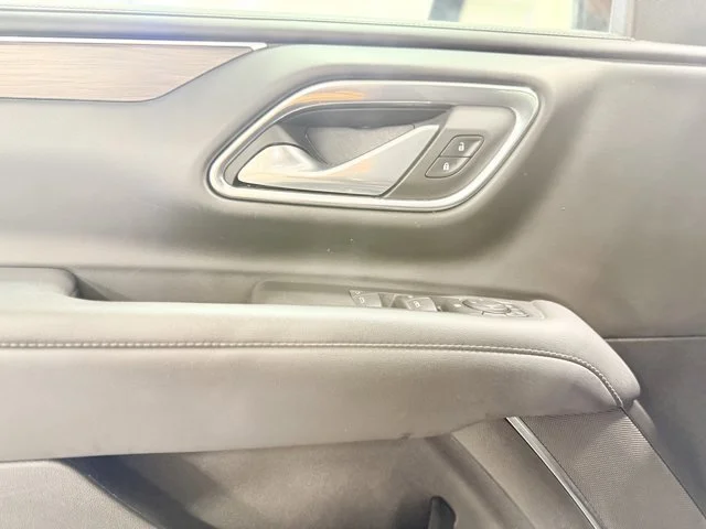 Used 2023 Auburn Metallic Chevrolet LS image 13