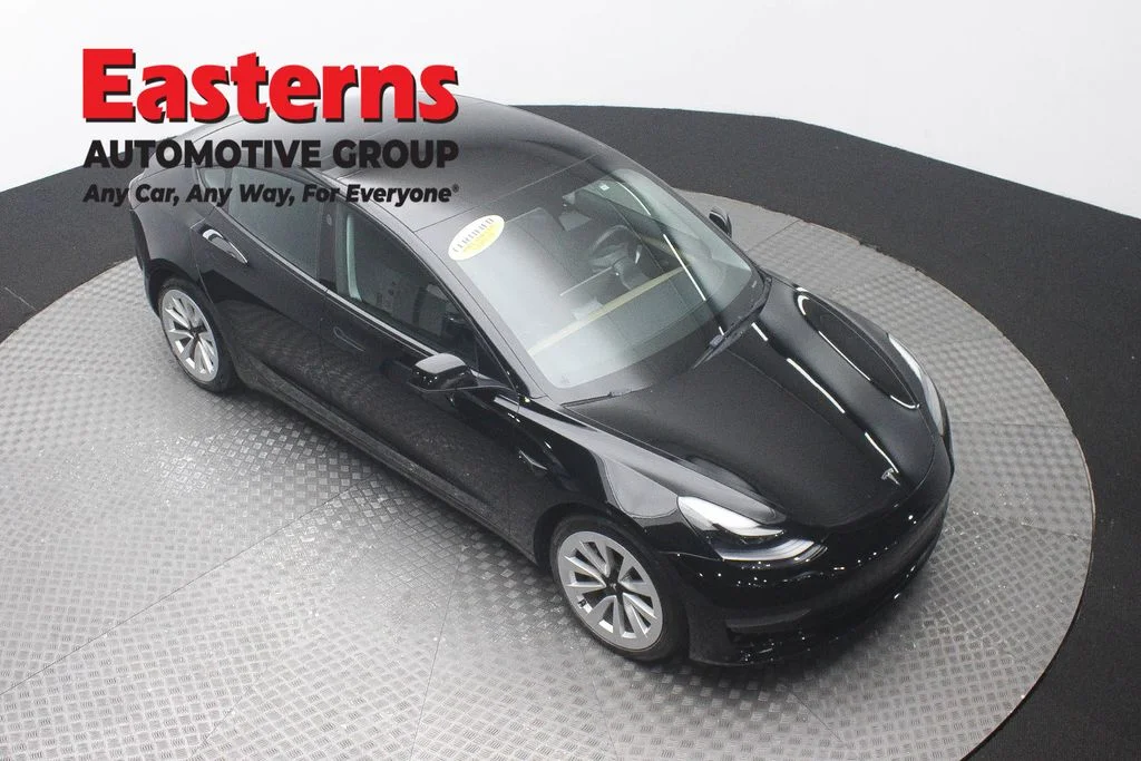 Used 2022 Black Tesla Long Range image 3