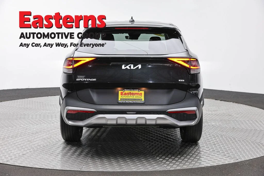 Used 2024 Black Kia LX image 6