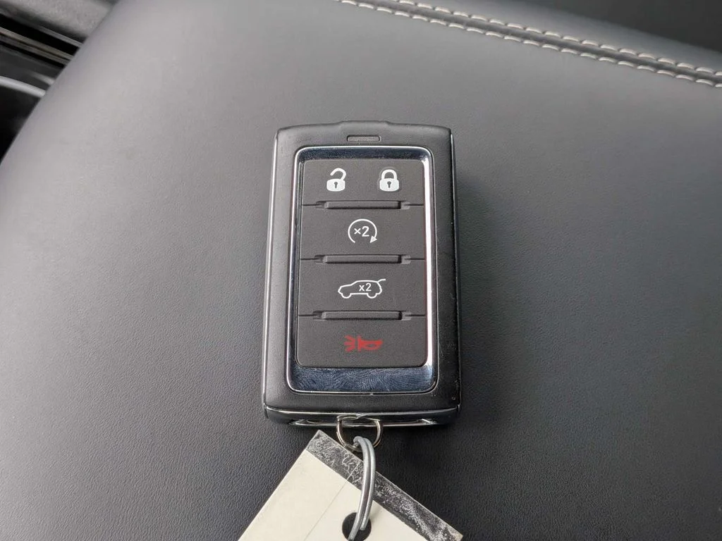 Used 2025 Gray Jeep Overland image 32