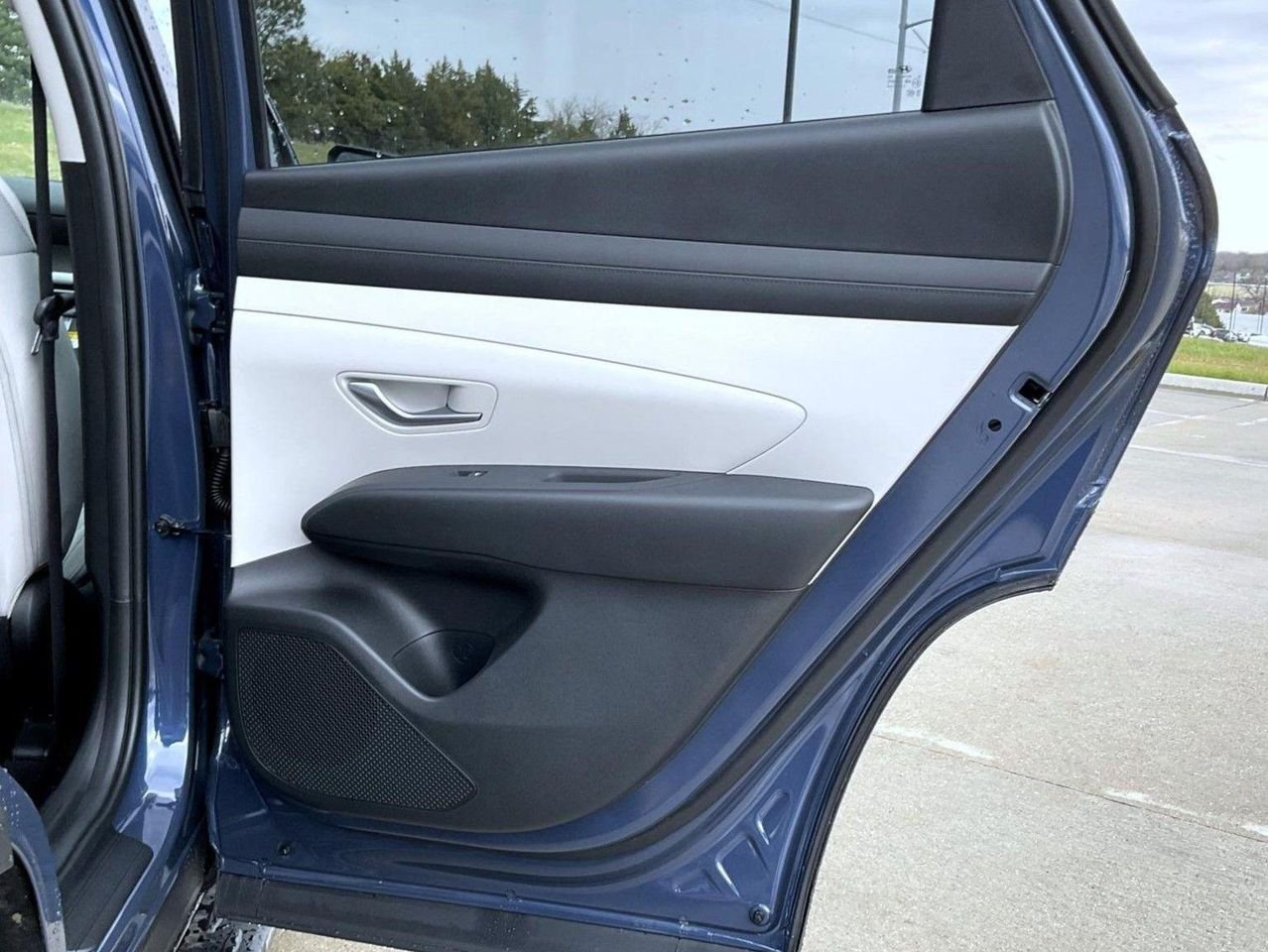 New 2026 Blue Hyundai SEL image 18