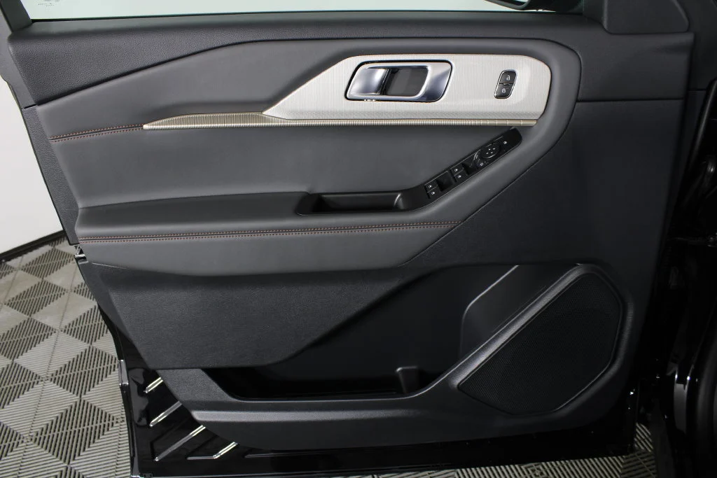New 2027 Black Ford Active image 12