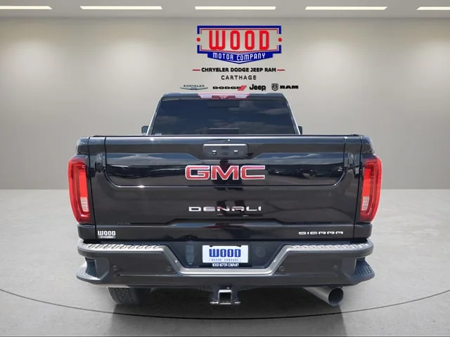 Used 2023 Onyx Black GMC Denali image 5