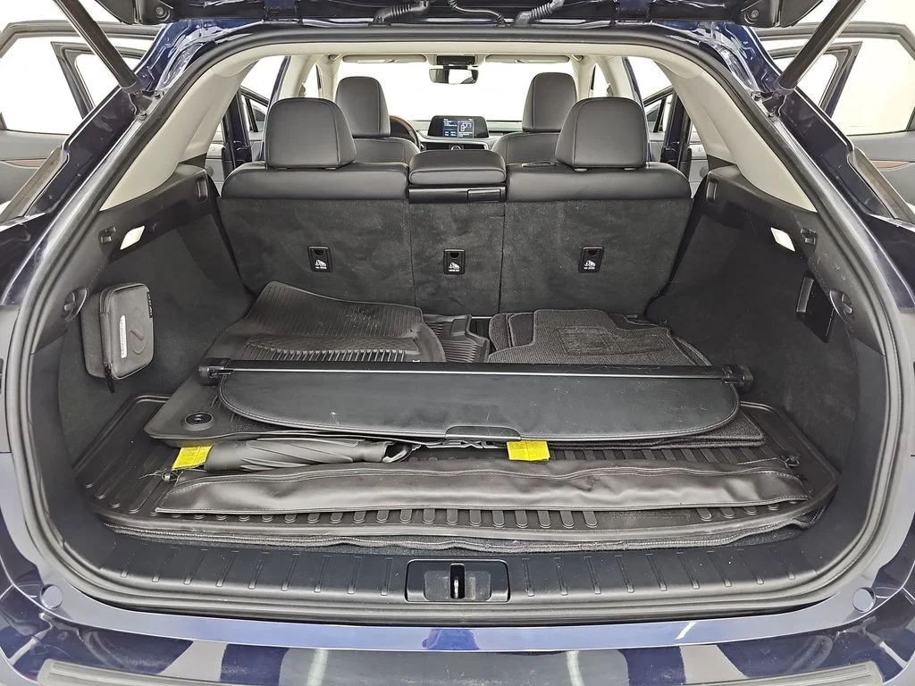 Used 2022 Nightfall Mica Lexus 350 image 18
