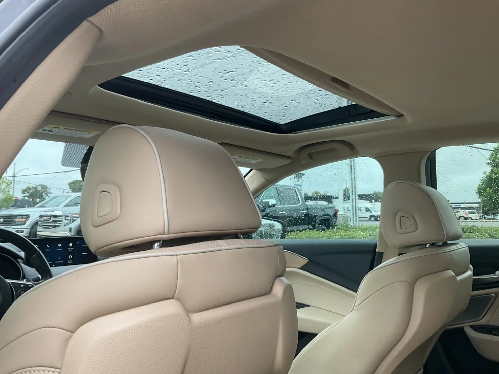 Used 2021 Black Acura Advance image 24