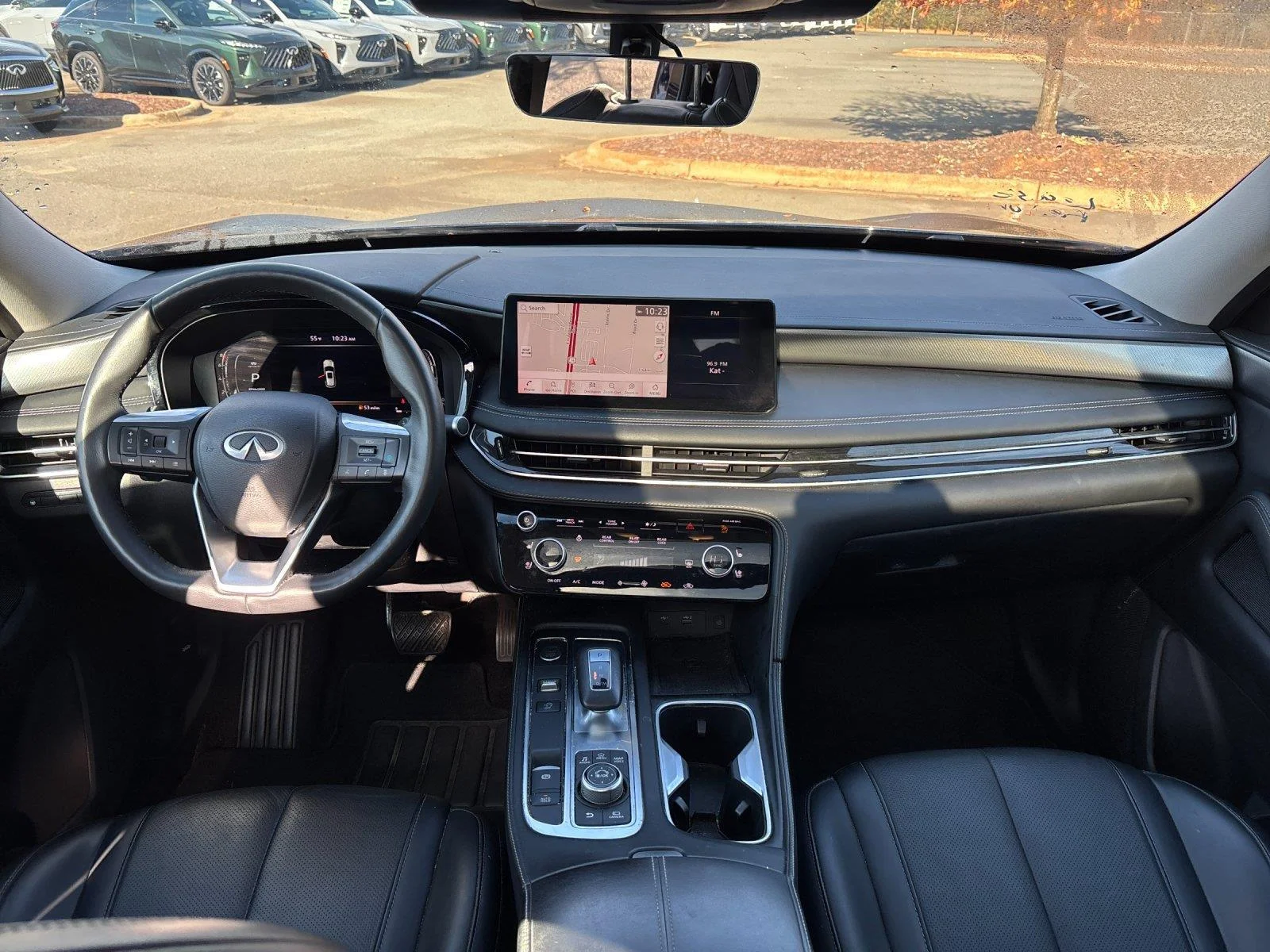 Certified Used 2023 Grand Blue INFINITI LUXE image 34