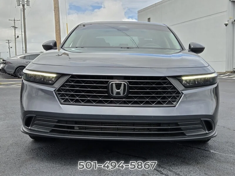 Used 2024 Meteorite Gray Metallic Honda EX image 8