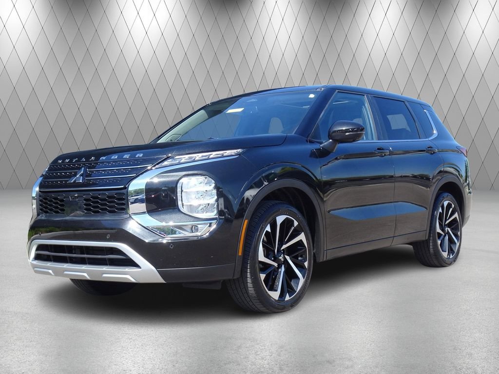 2024 Mitsubishi Outlander SE S-AWC's photo