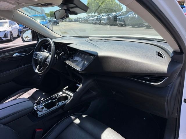 Used 2021 White Buick Essence image 22