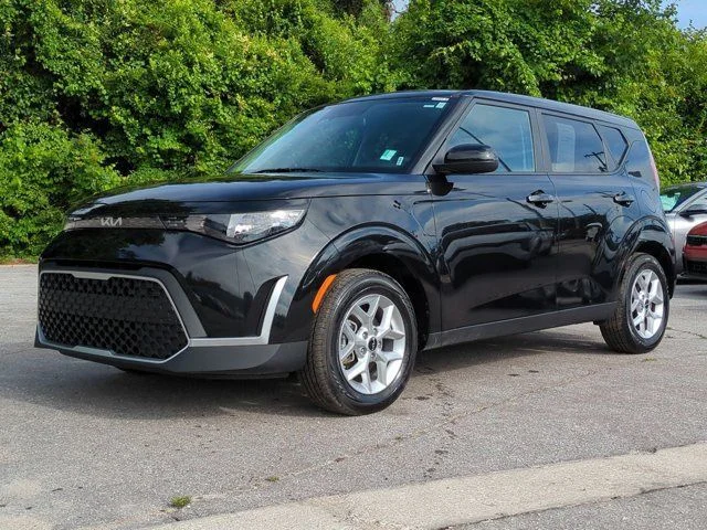 Certified Used 2025 Black Kia LX image 2
