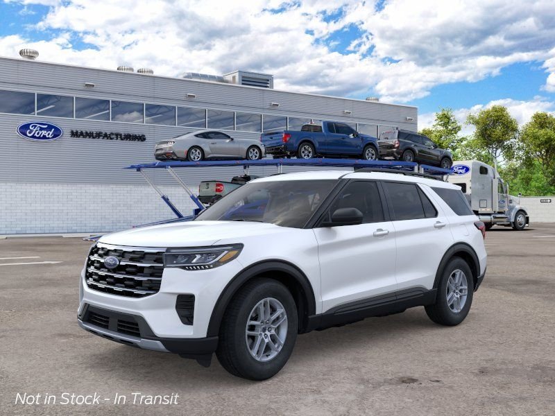 New 2026 Star White Metallic Tri-Coat Ford Active image 1