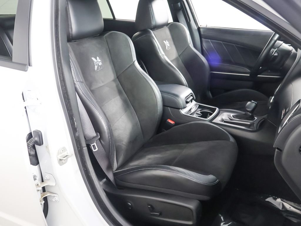 Used 2023 White Dodge R/T Scat Pack image 29