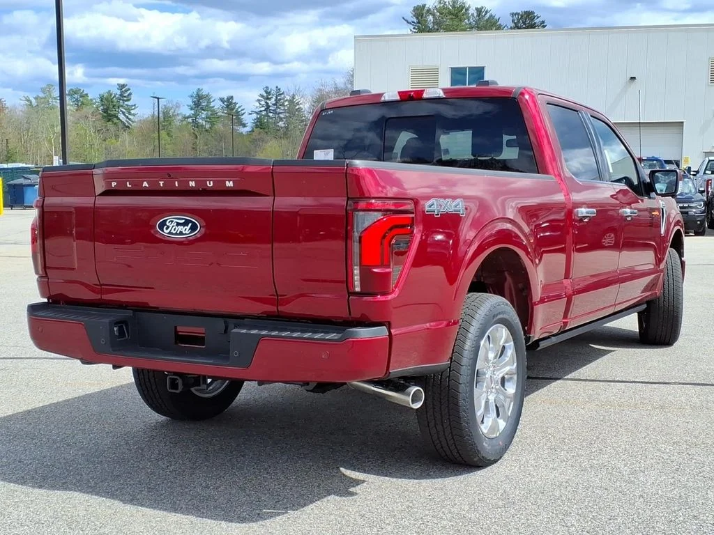 New 2026 Ruby Red Metallic Tinted Clearcoat Ford Platinum image 4