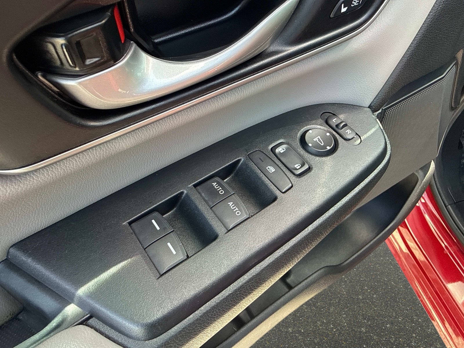 Used 2022 Radiant Red Metallic Honda Touring image 18
