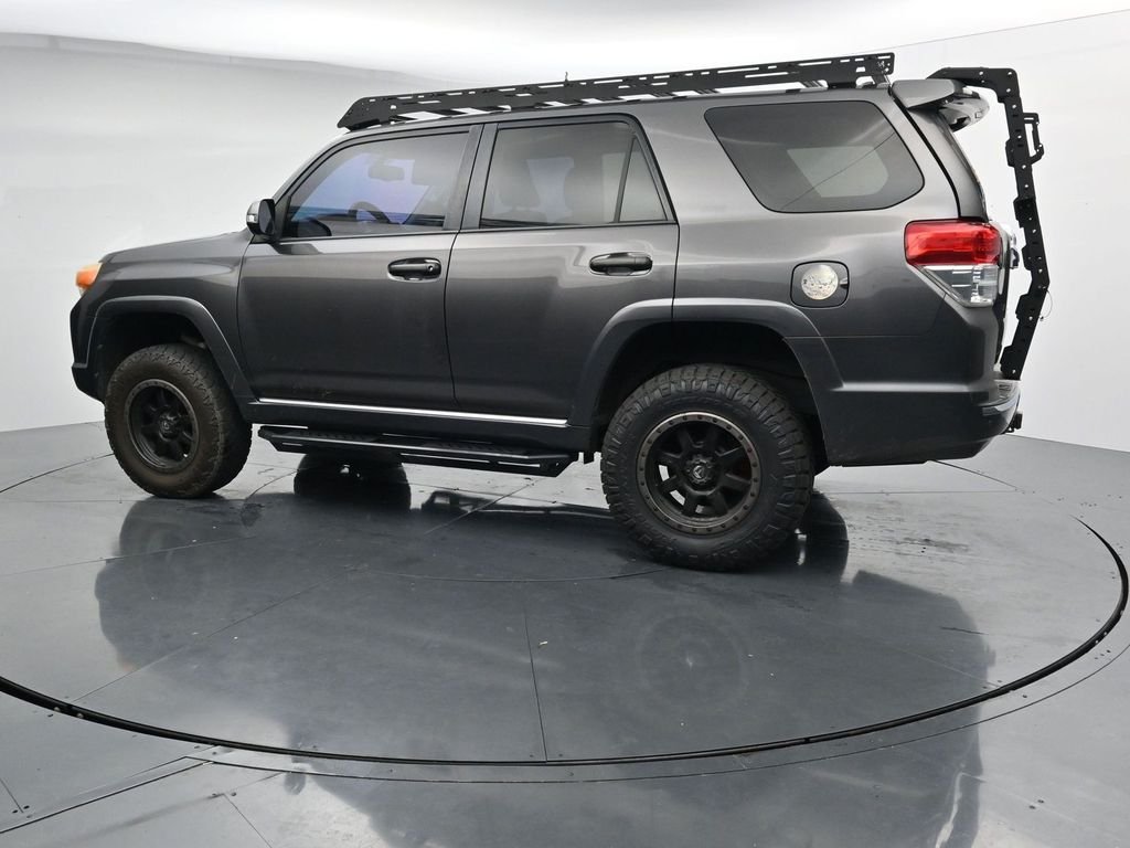 Used 2010 Gray Toyota SR5 image 5
