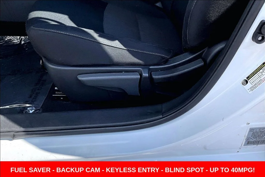 Used 2024 White Nissan SV image 39