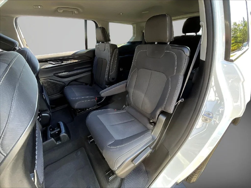 Used 2023 Bright White Clearcoat Jeep Laredo image 23