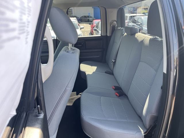 2019 RAM Ram 1500 Classic Express - Photo 25