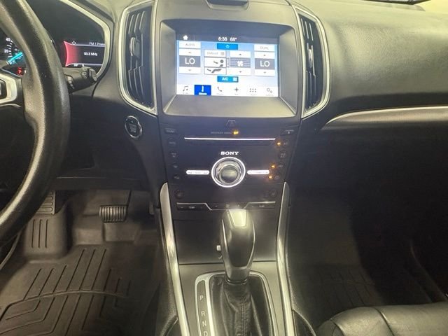 Used 2017 Black Ford Titanium image 23