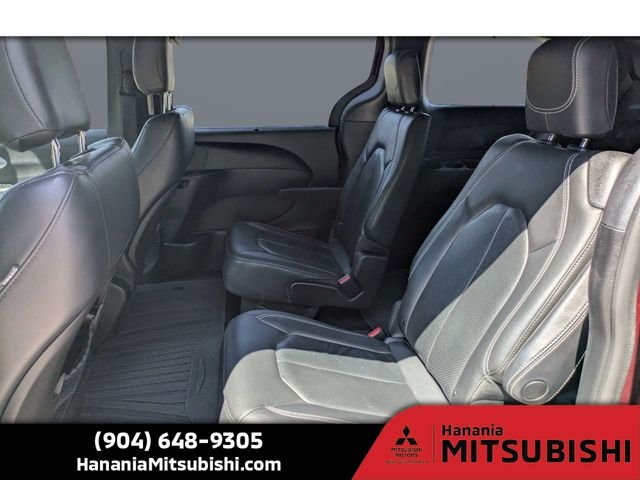 Used 2020 Red Chrysler Touring L image 14
