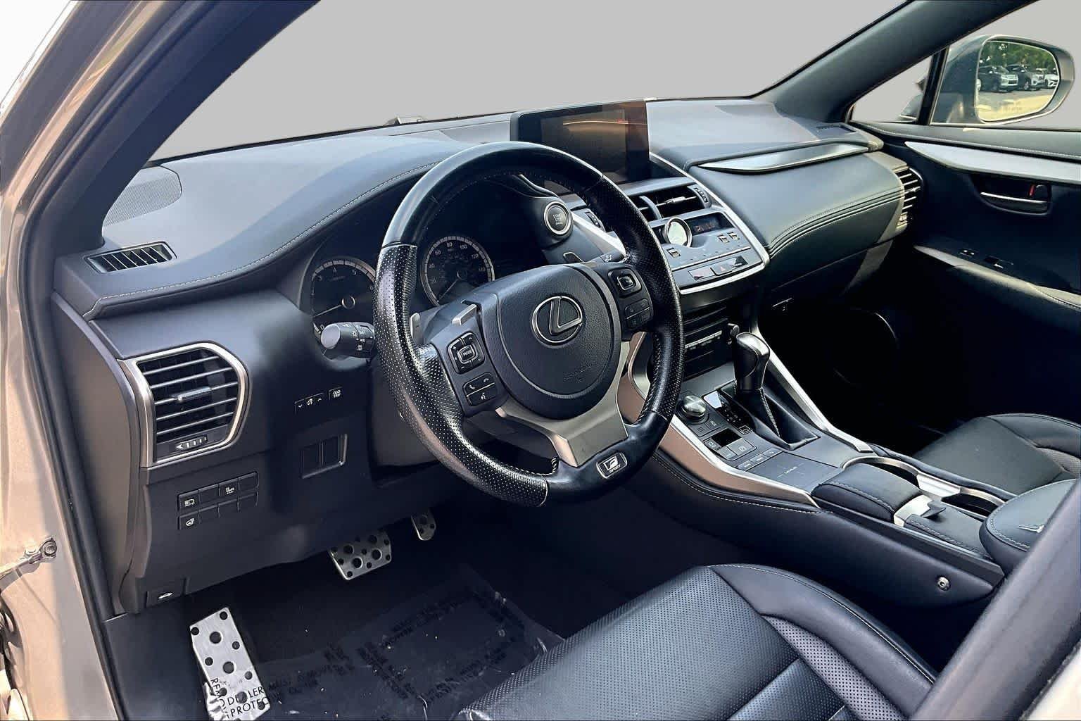 Used 2021 Atomic Silver Lexus F SPORT image 17