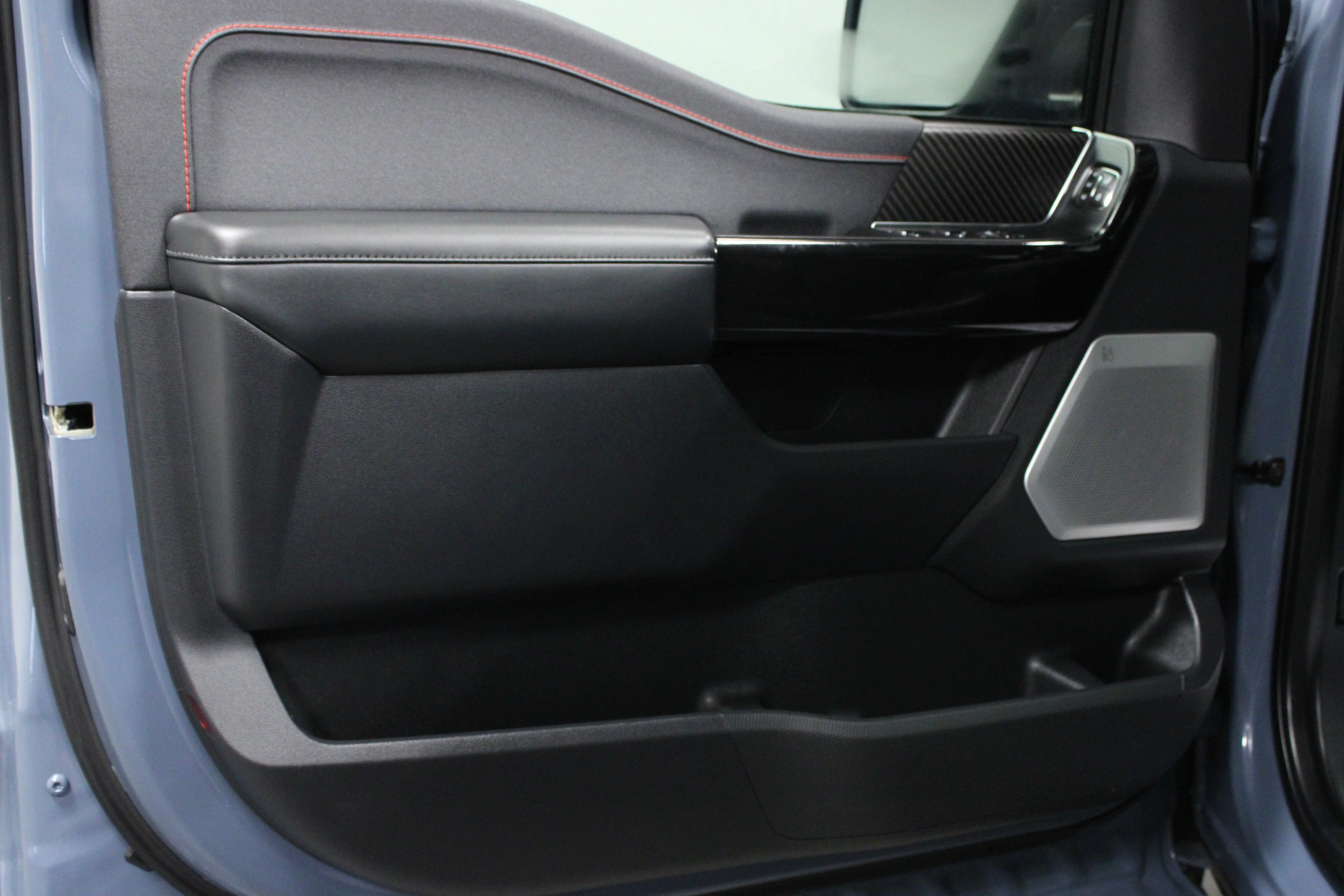 Used 2023 Azure Gray Metallic Ford Raptor image 11
