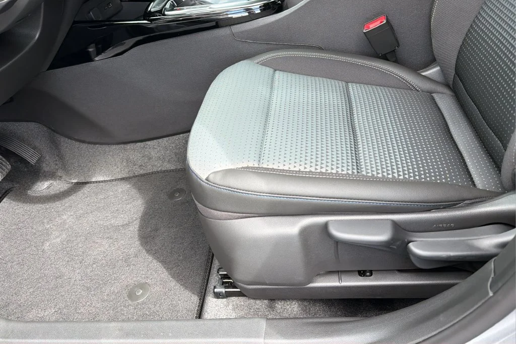 New 2026 Sterling Gray Metallic Chevrolet LT image 19