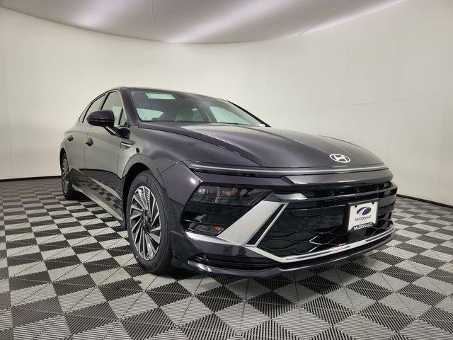 New 2026 Blue Hyundai SEL image 8