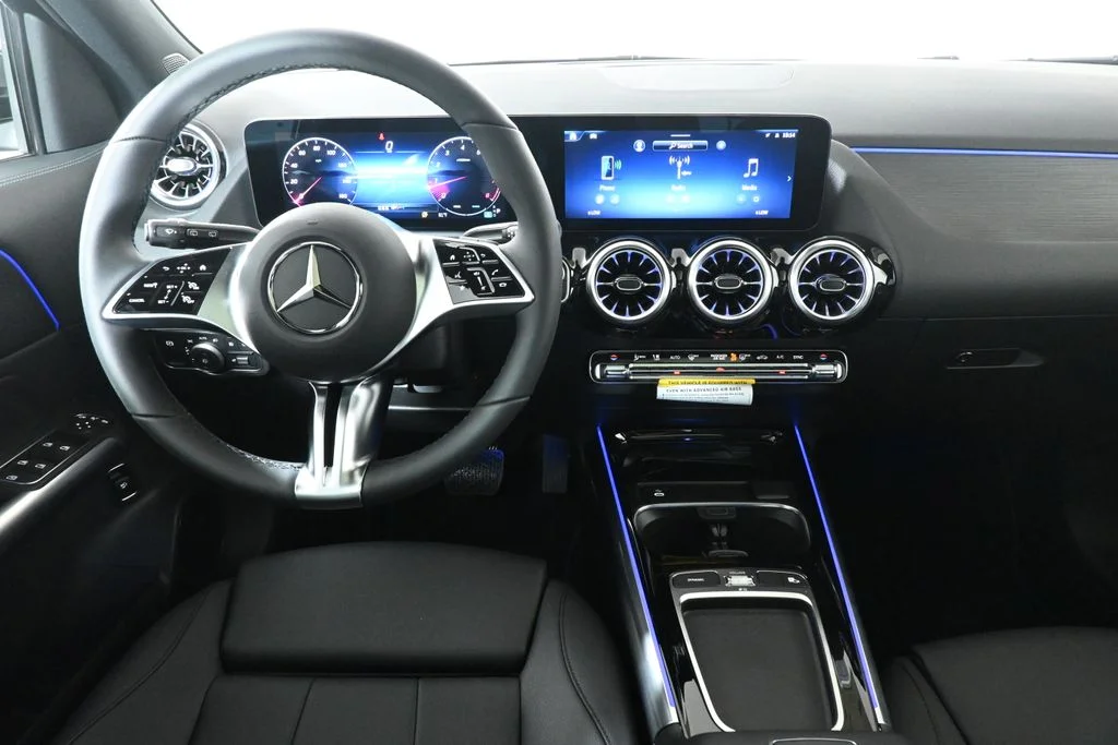 Used 2026 Black Mercedes-Benz GLA 250 image 16