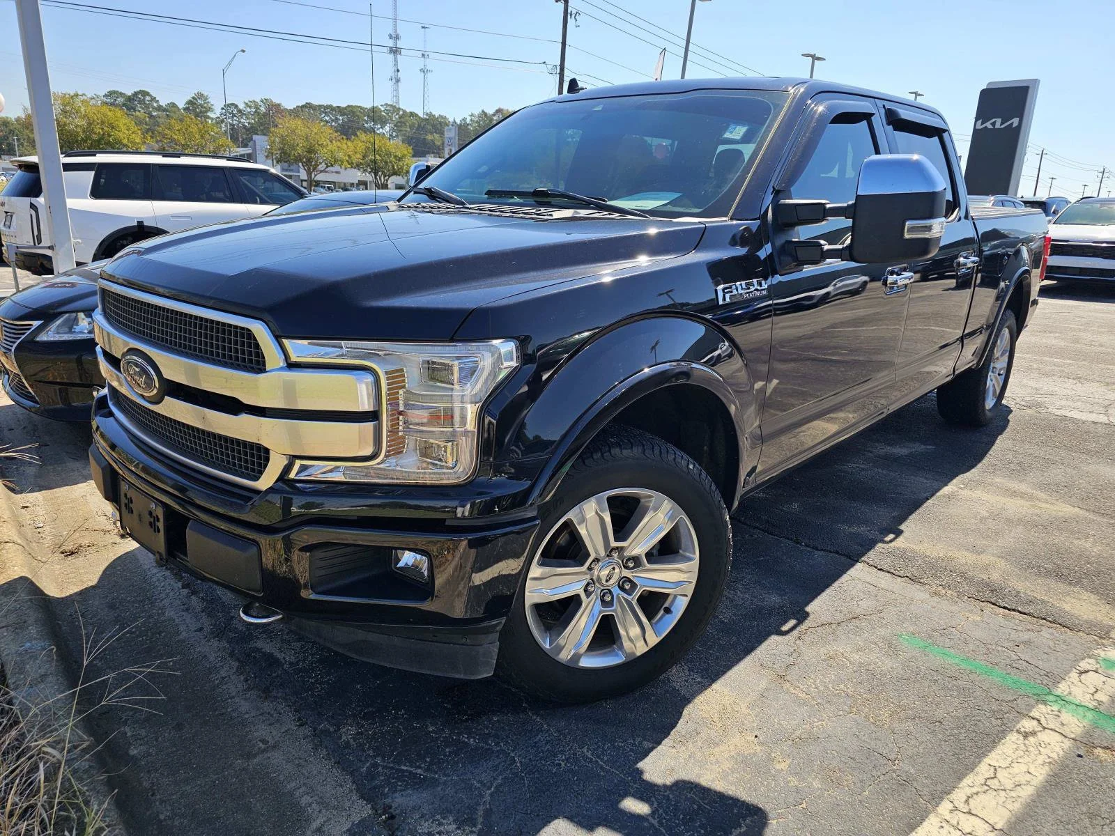 Used 2020 Black Ford Platinum image 3
