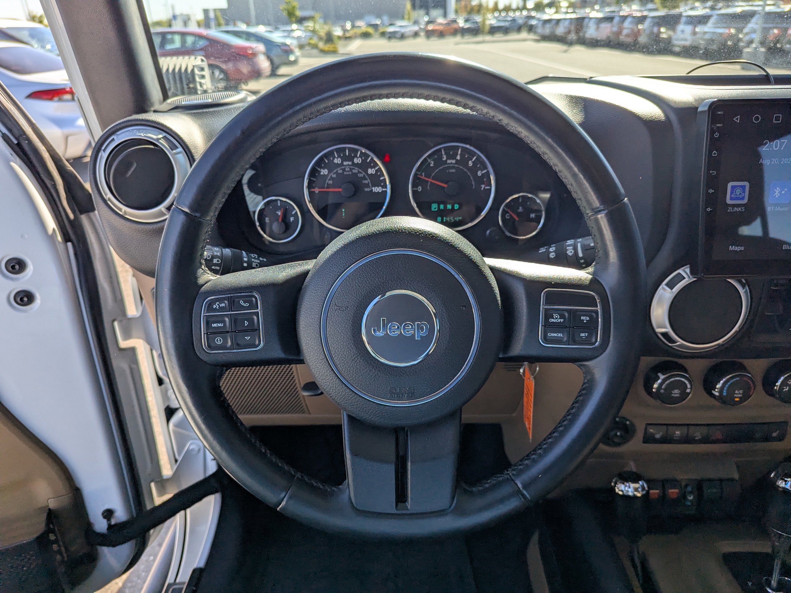 Used 2016 White Jeep Rubicon image 15