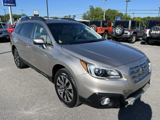 Used 2017 Gray Subaru 2.5i image 11