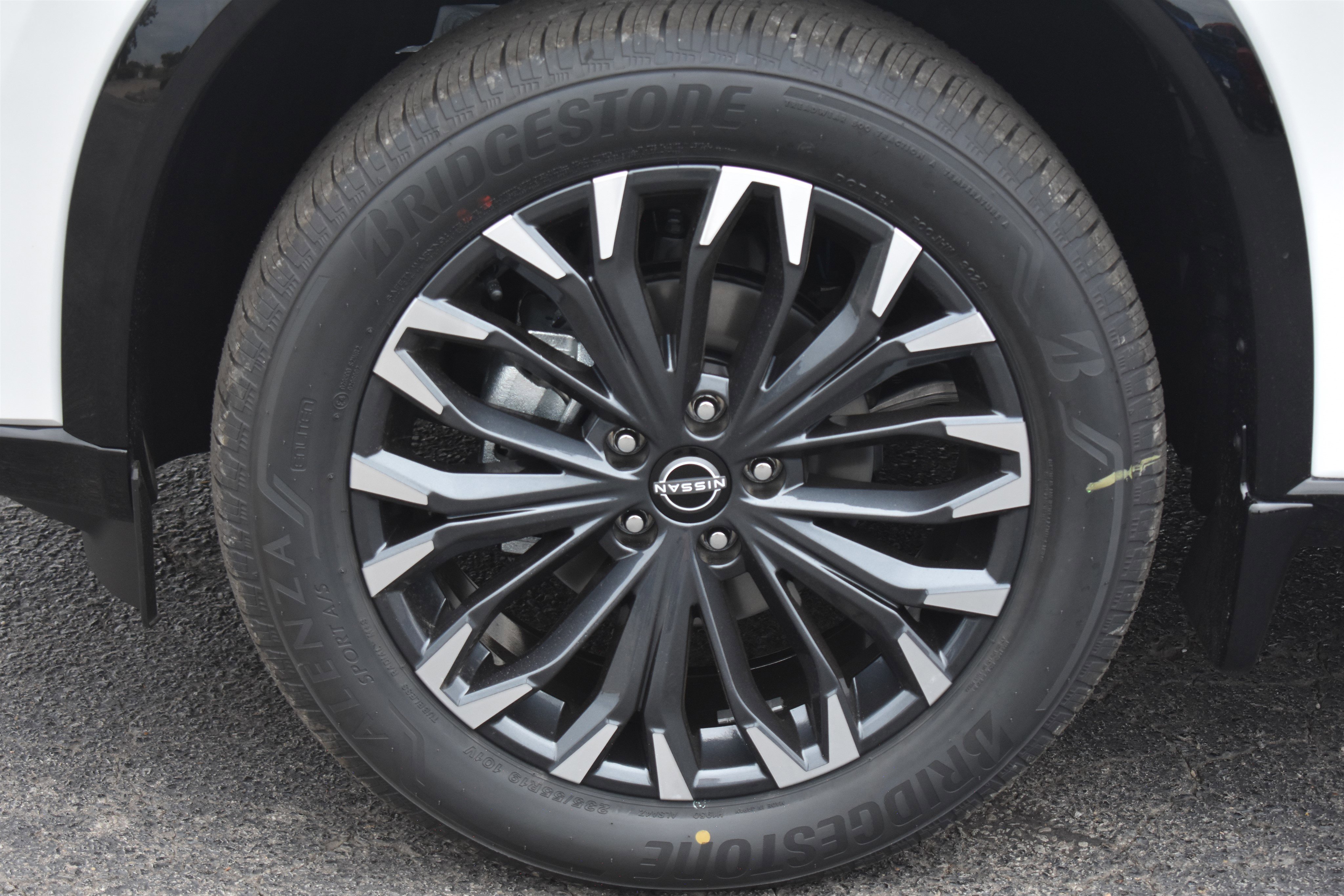 2026 Nissan Rogue Platinum - Photo 10