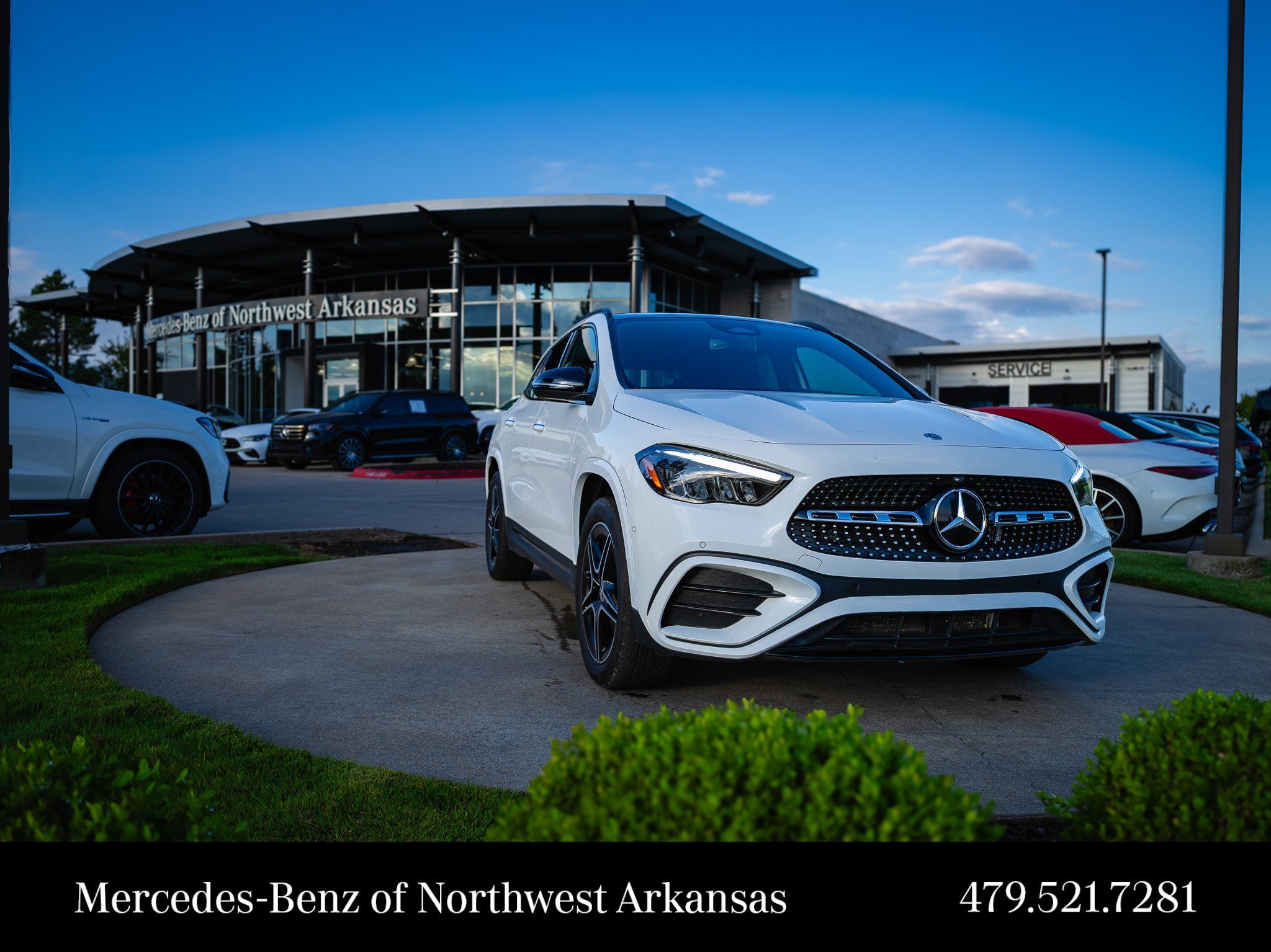 Certified Used 2025 Polar White Mercedes-Benz GLA 250 image 1