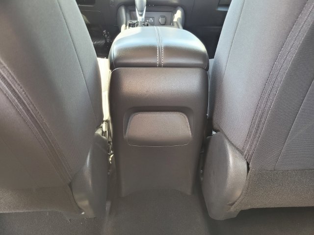Used 2021 White Nissan S image 17