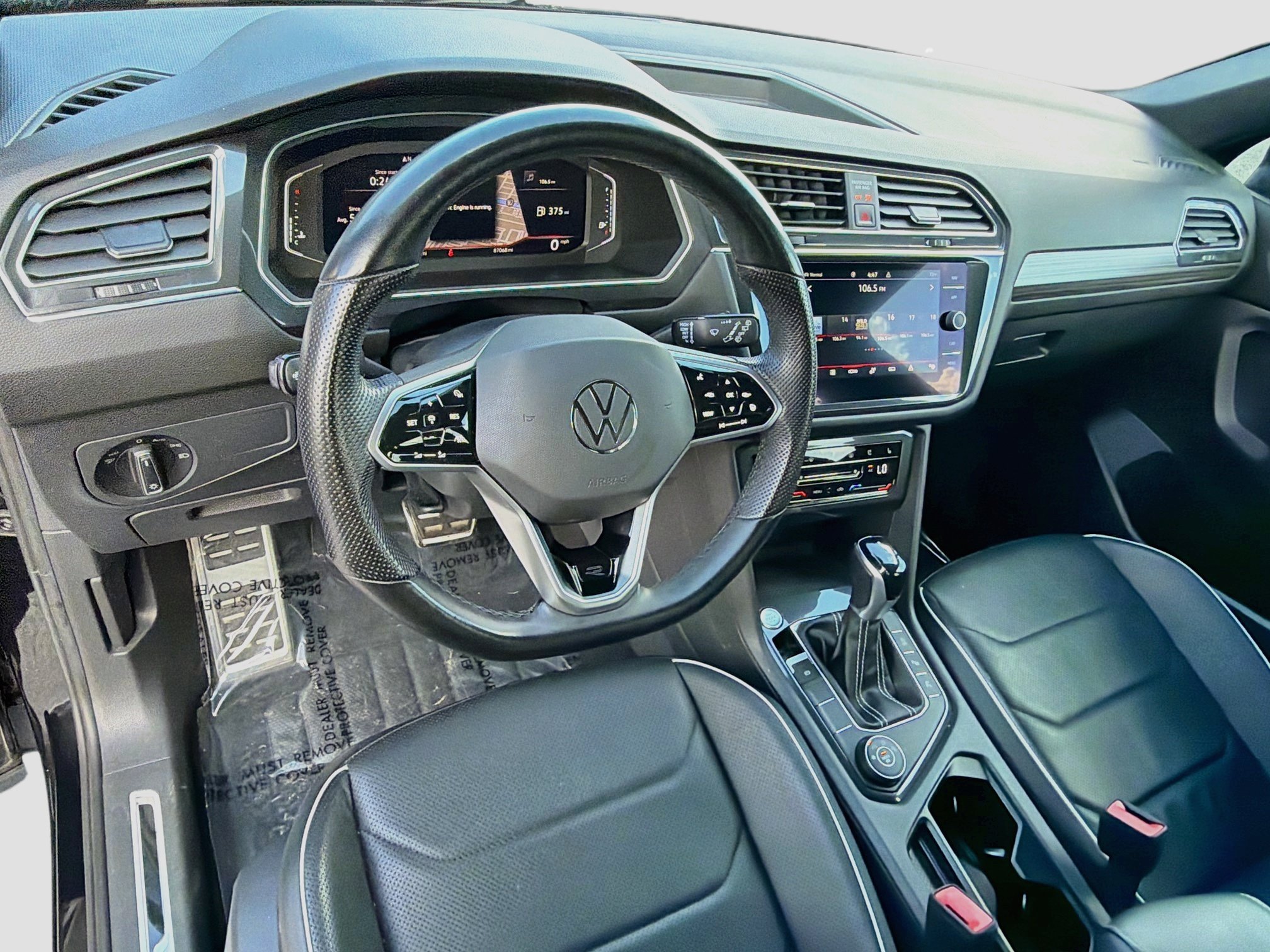 Used 2022 Black Volkswagen SEL R-Line image 25