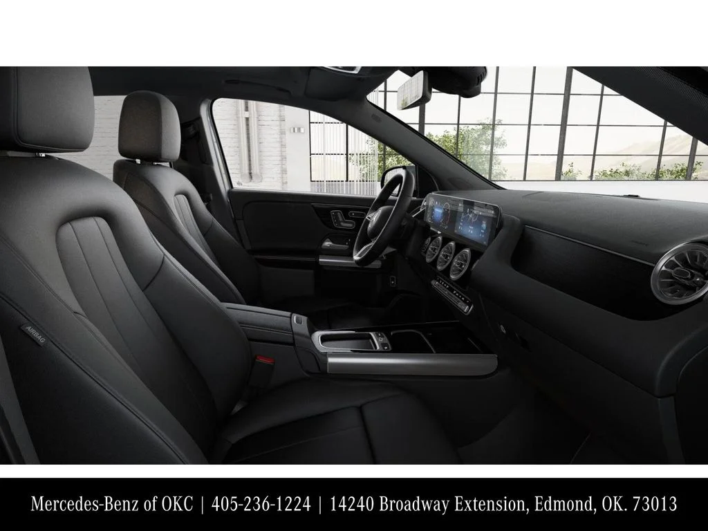 New 2026 Silver Mercedes-Benz GLA 250 image 4