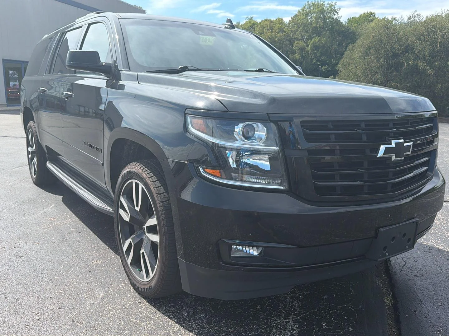 Used 2019 Black Chevrolet Premier image 3