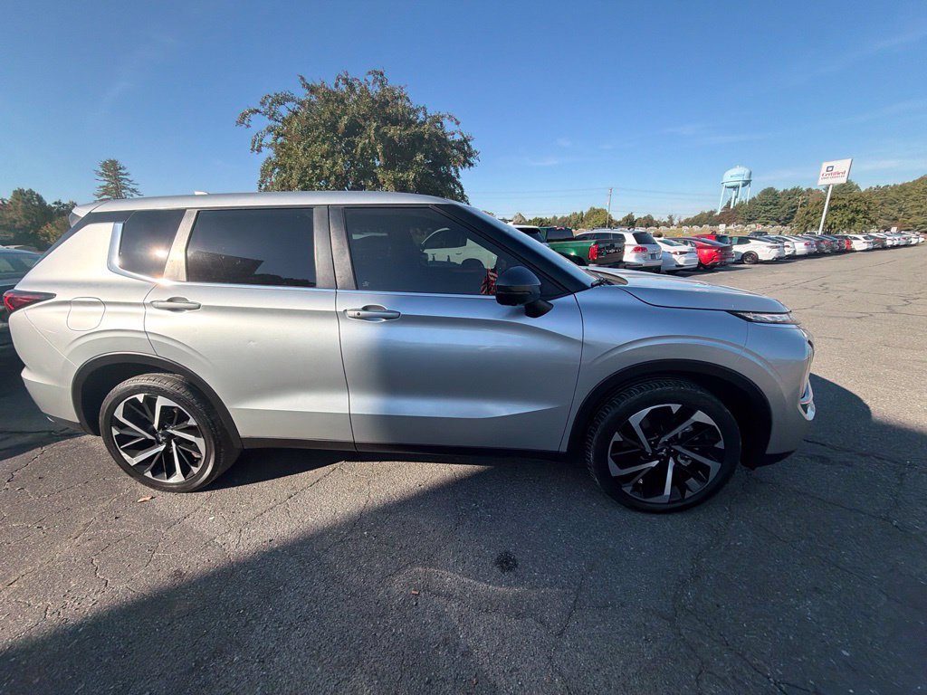2022 Mitsubishi Outlander